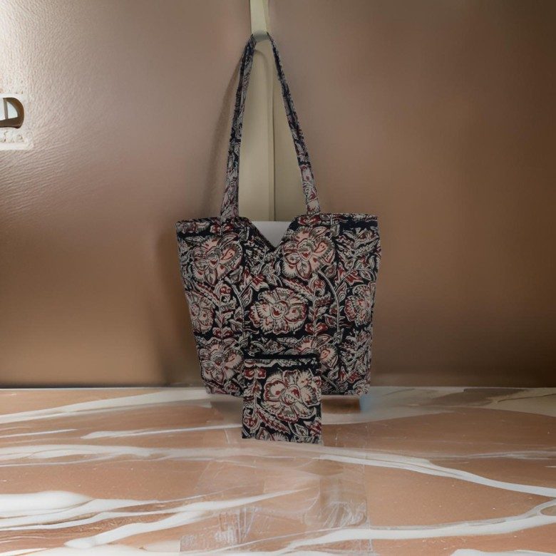 Kalamkari Cotton Fabric Bag With Pocket-shgeshop